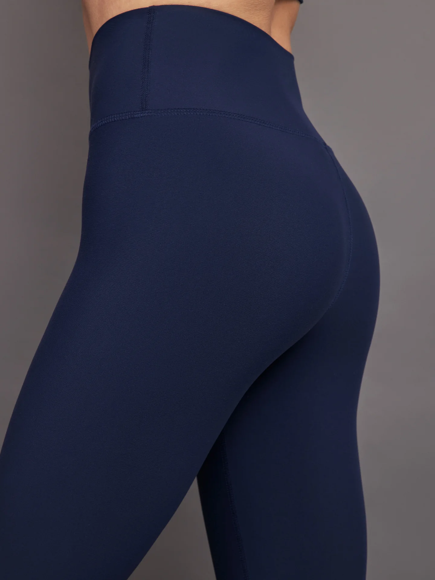 High Rise Legging in Melt - Navy Blazer - Image 6