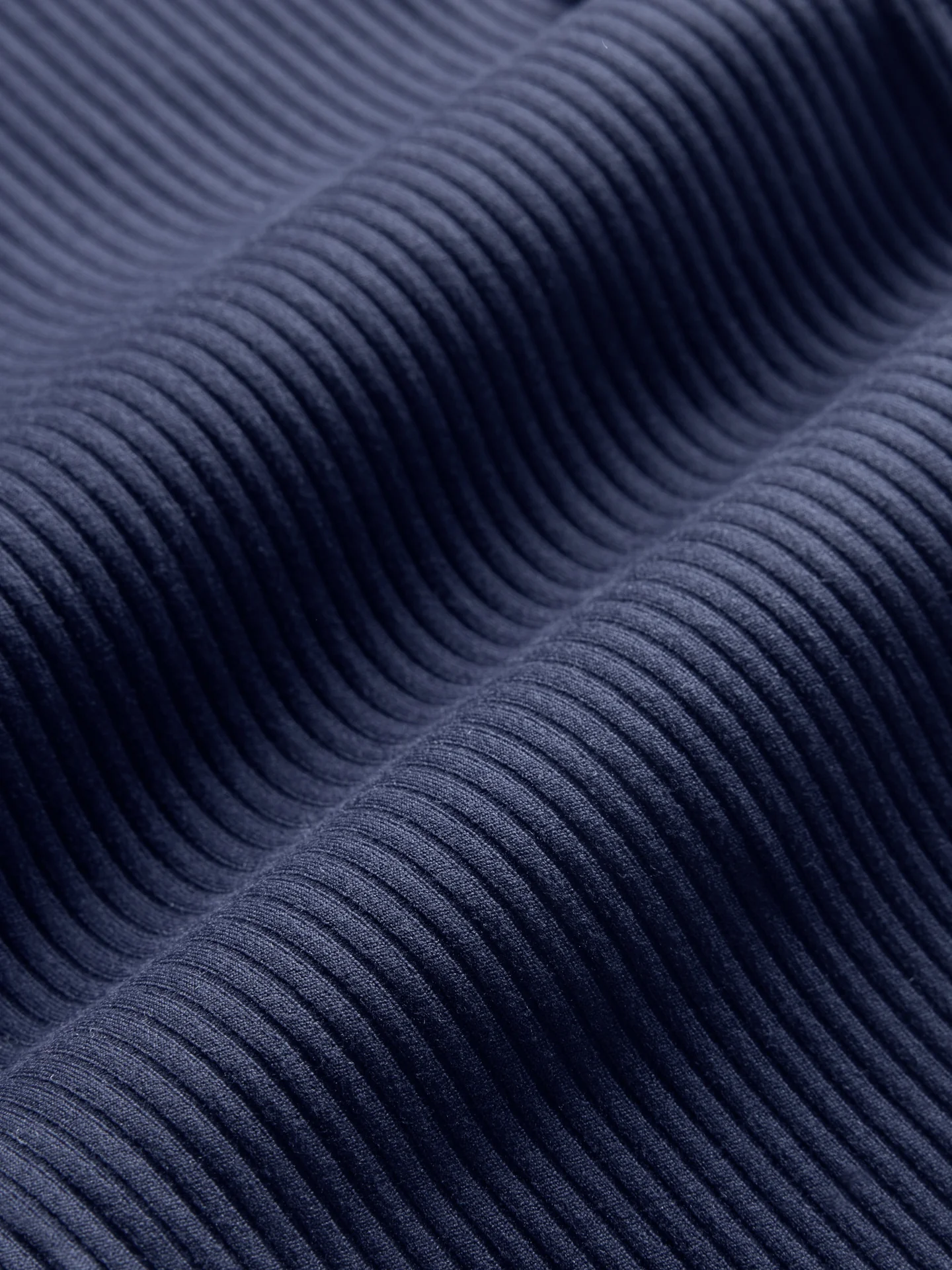 Racerback Bra in Ribbed Melt - True Navy - Image 5