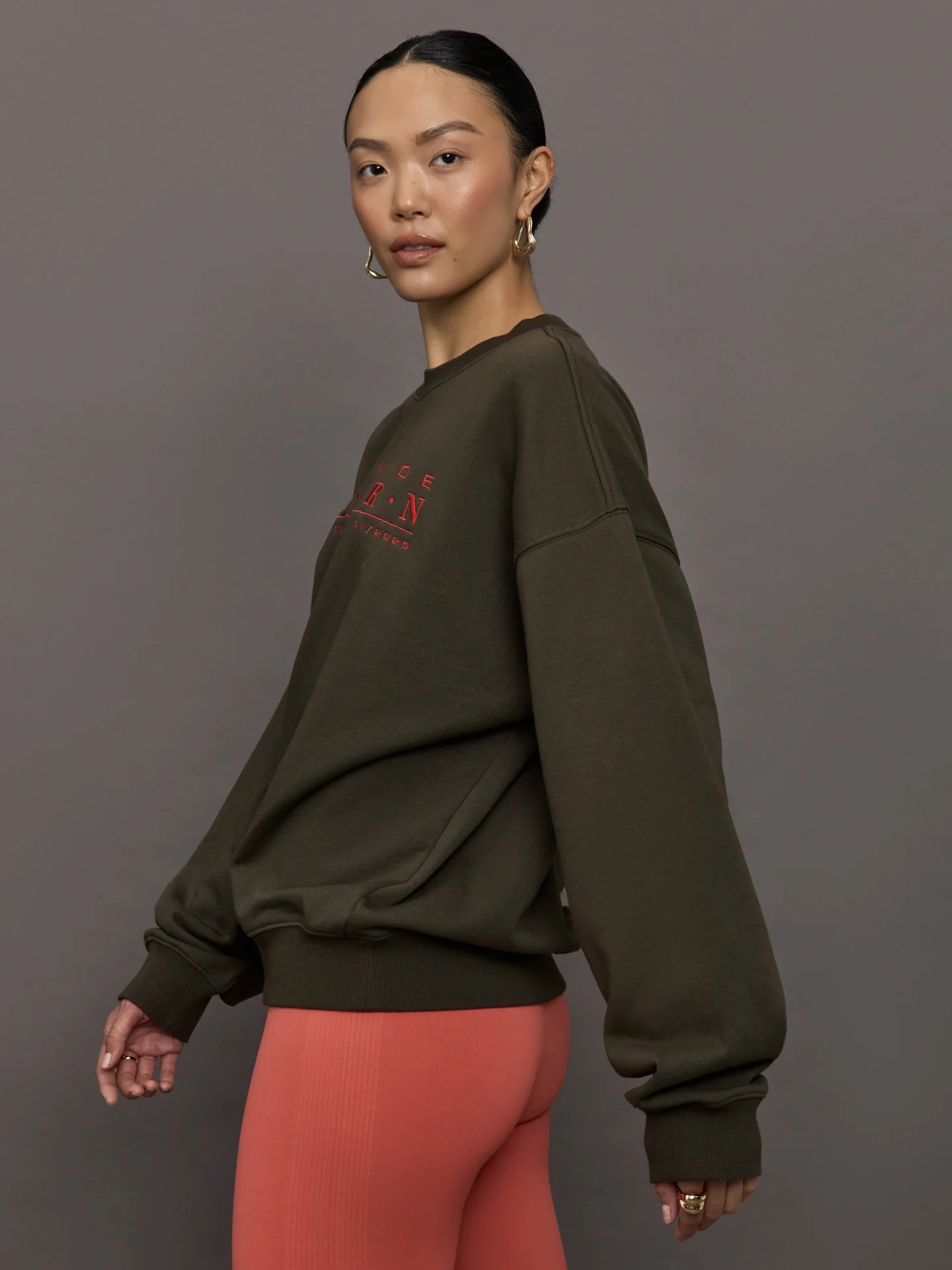 Worldwide Sweat - Tarmac Brown - Image 3